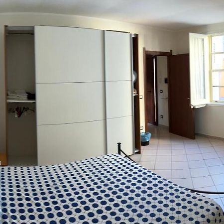 Casa Adriana, Centralissima, Confinante Ospedale Civile Sassari Kültér fotó