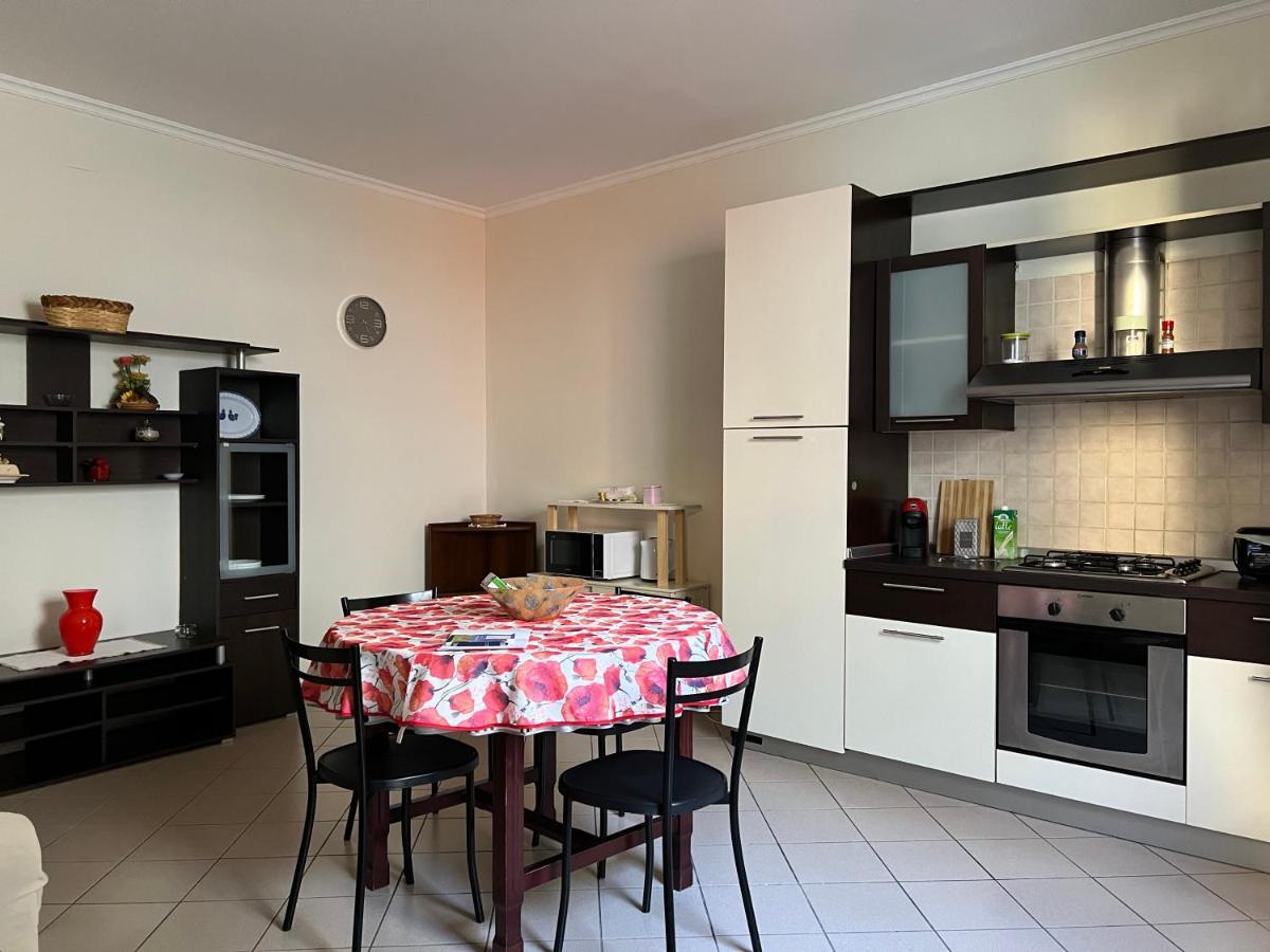 Casa Adriana, Centralissima, Confinante Ospedale Civile Sassari Kültér fotó
